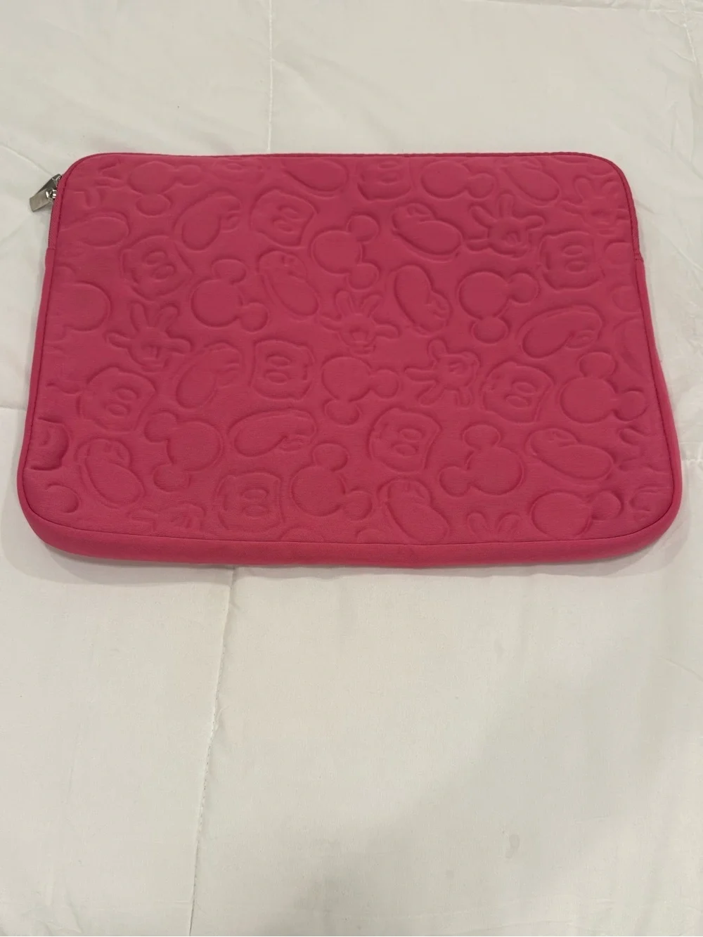 Disney Hot Pink Embossed Mickey Tablet/ laptop Sleeve 15x 12x 1 in